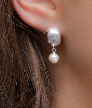 Pearl Drop Earrings in Silver