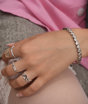 Hearts Bracelet in Silver